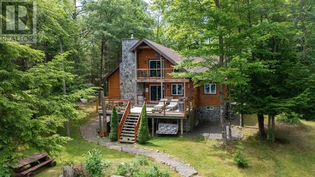 1 - 1041 Summit Road, Muskoka Lakes (Wood (Muskoka Lakes))